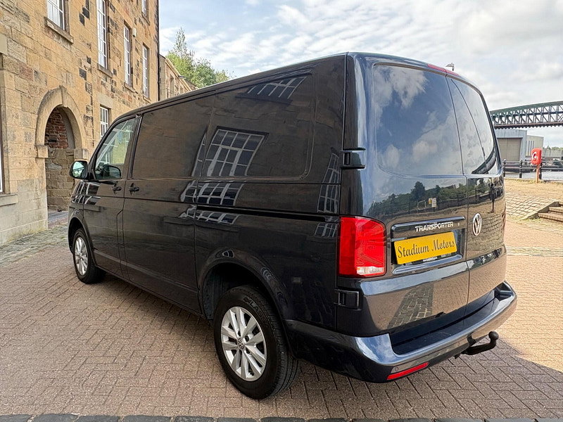 Volkswagen Transporter 2.0 TDI T28 Highline FWD SWB Euro 6 (s/s) 5dr