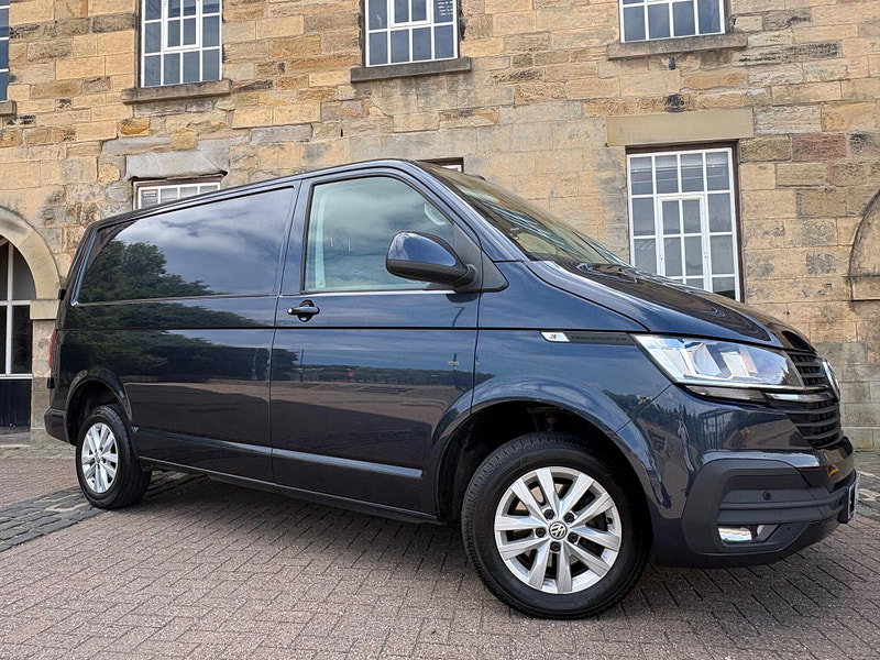 Volkswagen Transporter 2.0 TDI T28 Highline FWD SWB Euro 6 (s/s) 5dr