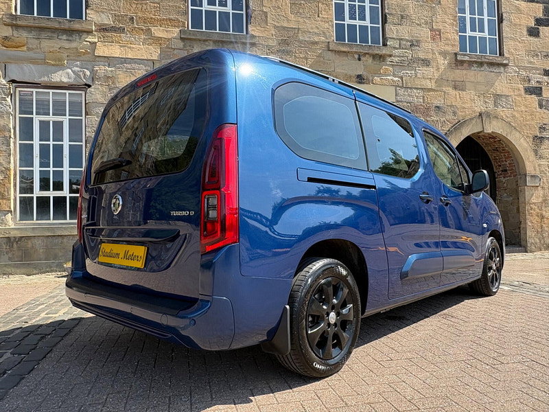 Vauxhall Combo Life 1.5 Turbo D BlueInjection Energy XL MPV Euro 6 (s/s) 5dr