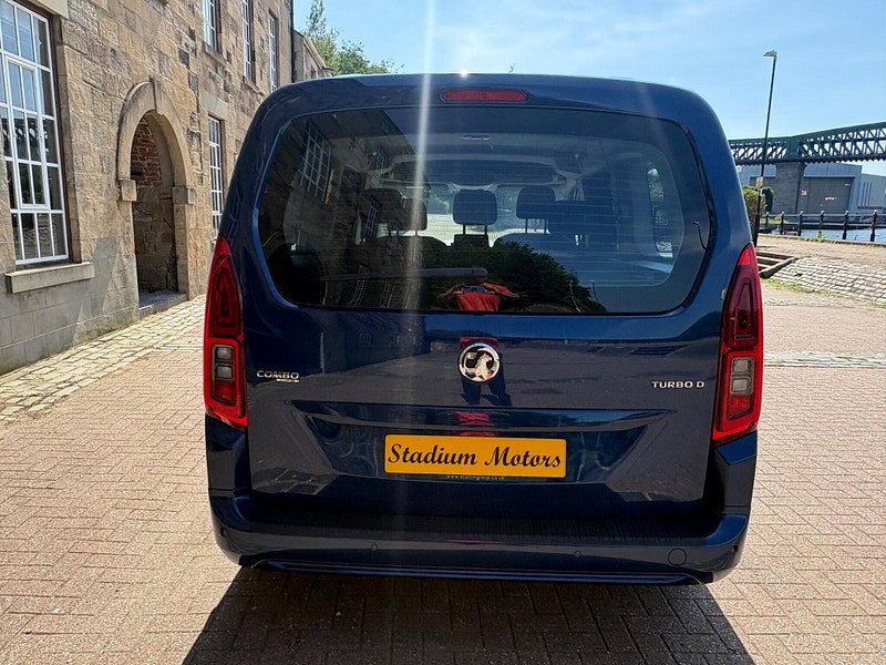 Vauxhall Combo Life 1.5 Turbo D BlueInjection Energy XL MPV Euro 6 (s/s) 5dr