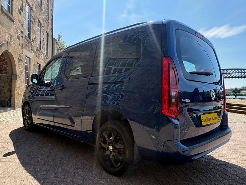 Vauxhall Combo Life 1.5 Turbo D BlueInjection Energy XL MPV Euro 6 (s/s) 5dr