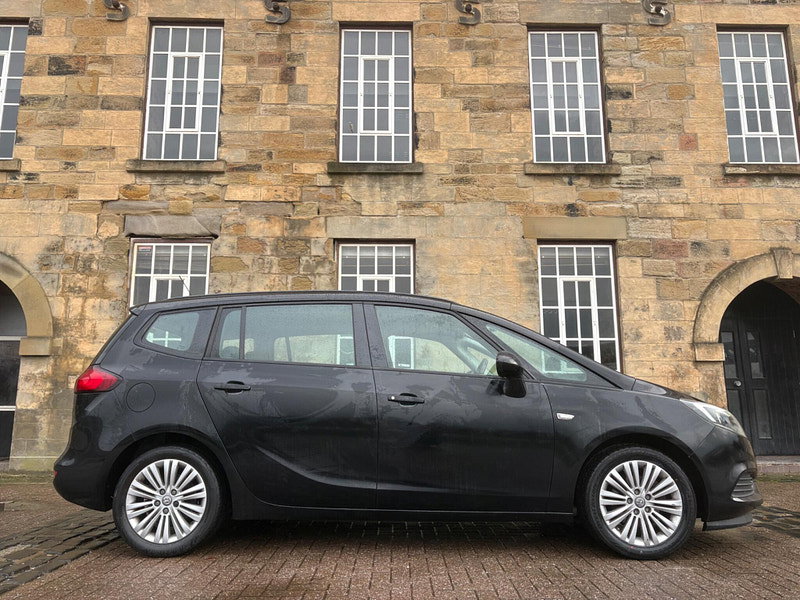 Vauxhall Zafira Tourer 1.4i Turbo Design Euro 6 5dr