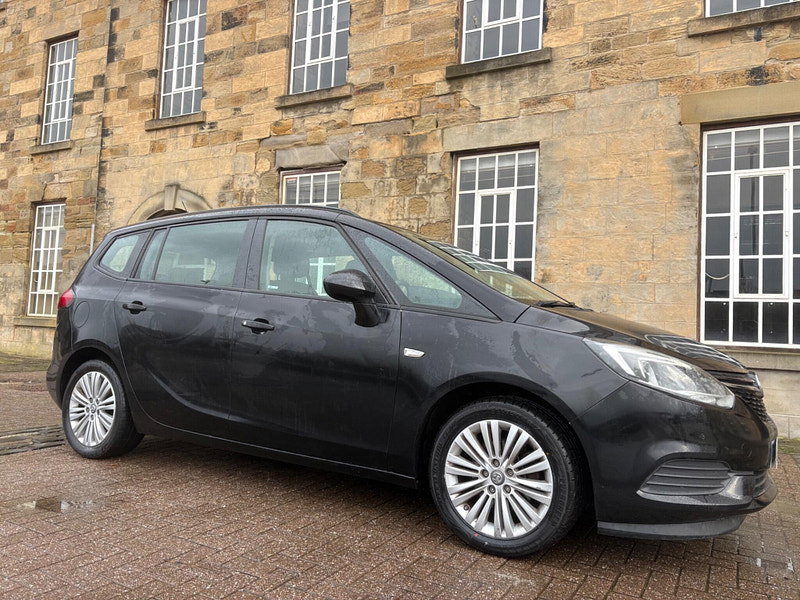 Vauxhall Zafira Tourer 1.4i Turbo Design Euro 6 5dr