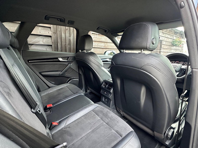 Audi Q5 2.0 TDI 40 Black Edition S Tronic quattro Euro 6 (s/s) 5dr 5dr Automatic 2026