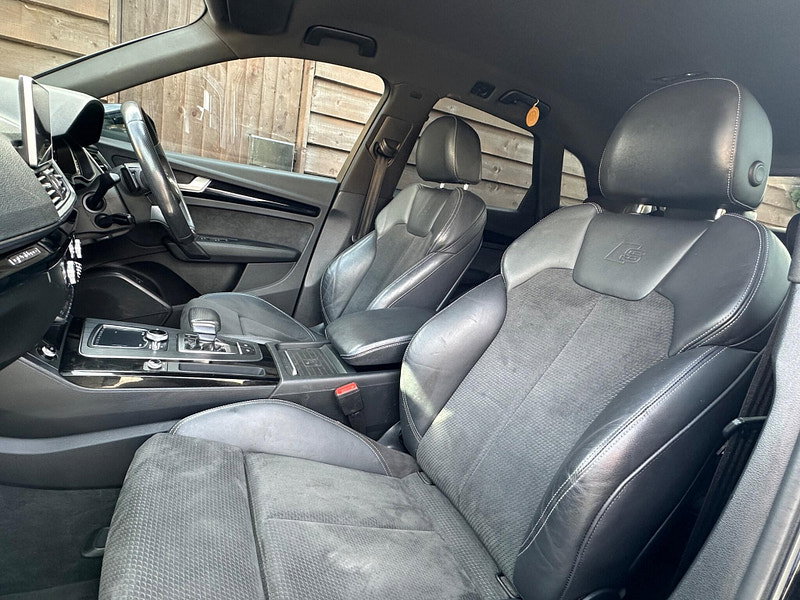 Audi Q5 2.0 TDI 40 Black Edition S Tronic quattro Euro 6 (s/s) 5dr 5dr Automatic 2026