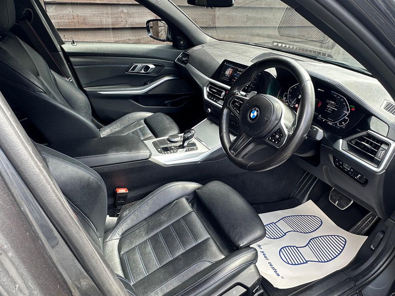 BMW 3 Series 2.0 330e 12kWh M Sport Auto Euro 6 (s/s) 4dr 4dr Automatic 2026