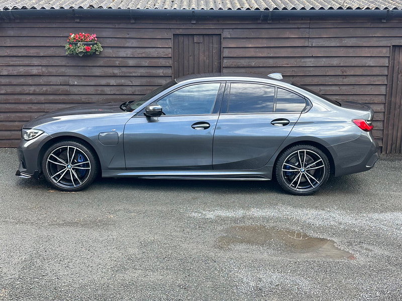 BMW 3 Series 2.0 330e 12kWh M Sport Auto Euro 6 (s/s) 4dr 4dr Automatic 2026