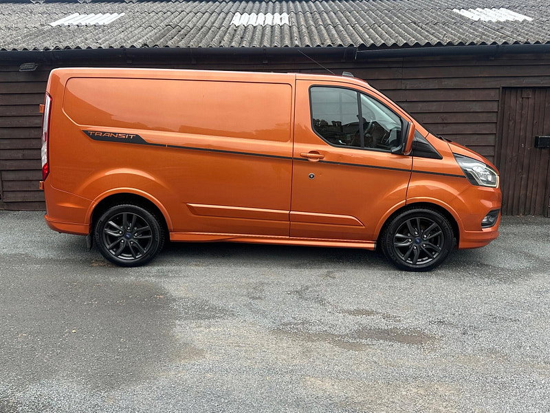 Ford Transit Custom 2.0 290 EcoBlue Sport L1 H1 Euro 6 (s/s) 5dr 5dr Manual 2026
