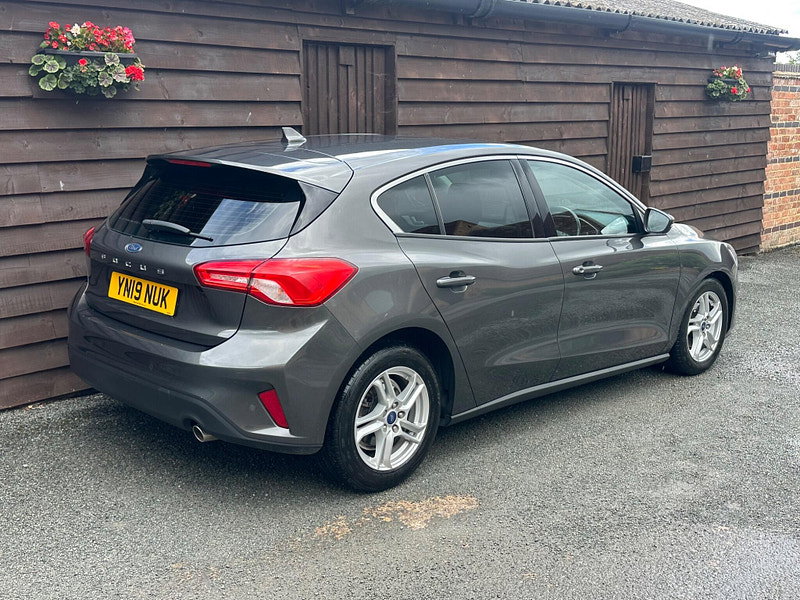 Ford Focus 1.5 EcoBlue Zetec Auto Euro 6 (s/s) 5dr 5dr Automatic 2026