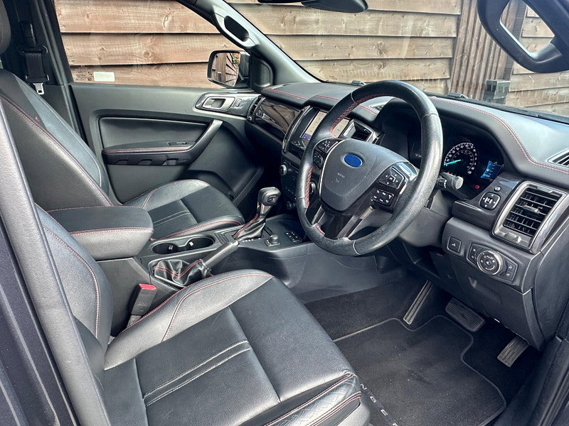 Ford Ranger 2.0 EcoBlue Thunder Pickup Double Cab 4dr Diesel Auto 4WD Euro 6 (s/s) (213 ps) 4dr Automatic 2026
