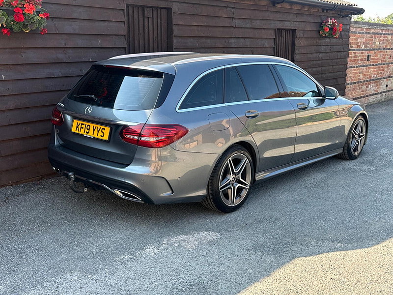 Mercedes-Benz C Class 2.0 C220d AMG Line (Premium) G-Tronic+ Euro 6 (s/s) 5dr 5dr Automatic 2026