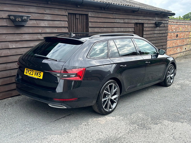 Skoda Superb 1.4 TSI iV 13kWh SportLine Plus DSG Euro 6 (s/s) 5dr 5dr Automatic 2026