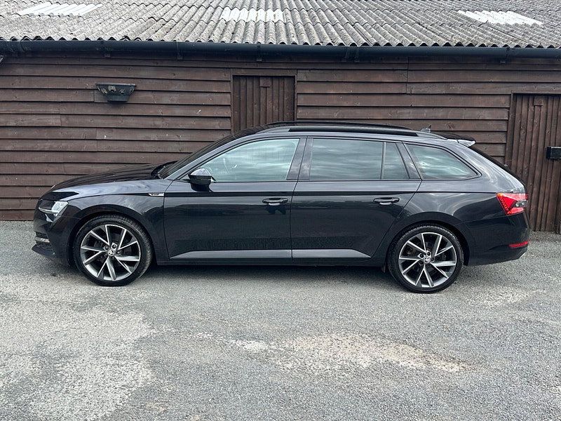 Skoda Superb 1.4 TSI iV 13kWh SportLine Plus DSG Euro 6 (s/s) 5dr 5dr Automatic 2026