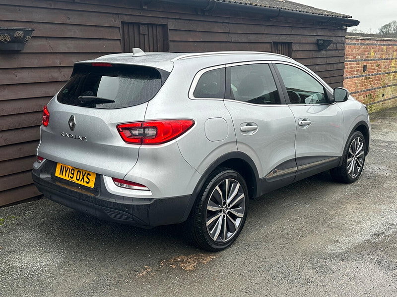 Renault Kadjar 1.5 Blue dCi Iconic Euro 6 (s/s) 5dr 5dr Manual 2026