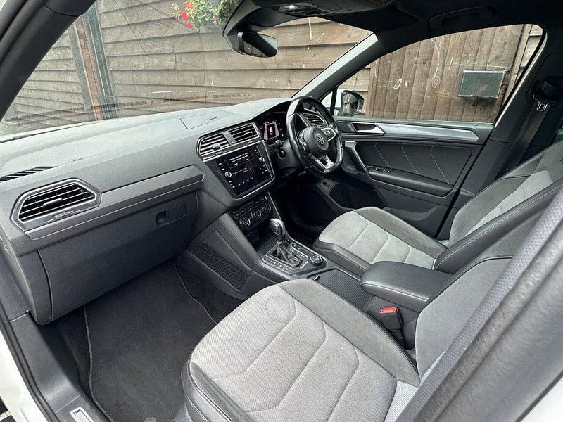 Volkswagen Tiguan 2.0 TDI R-Line Tech DSG 4Motion Euro 6 (s/s) 5dr 5dr Automatic 2026