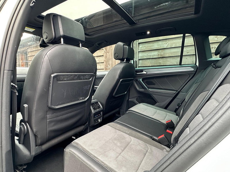 Volkswagen Tiguan 2.0 TDI R-Line Tech DSG 4Motion Euro 6 (s/s) 5dr 5dr Automatic 2026
