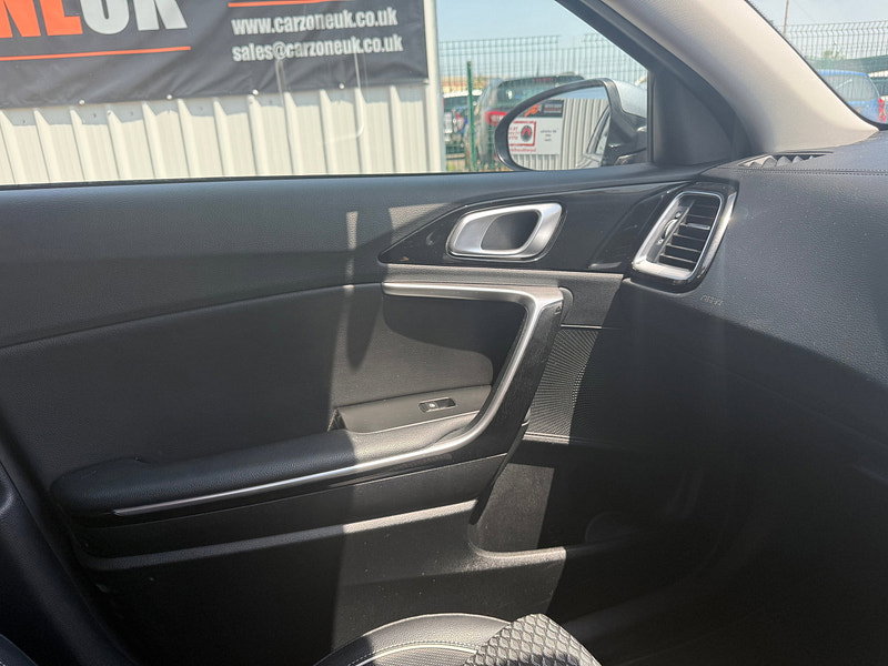Kia XCeed 1.0 T-GDi Connect SUV 5dr Petrol Manual Euro 6 (s/s) (118 bhp) 5dr Manual 2026