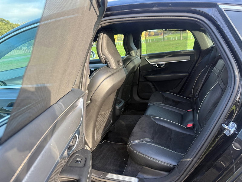 2018 Volvo S90 in Black, photo 21 of 40