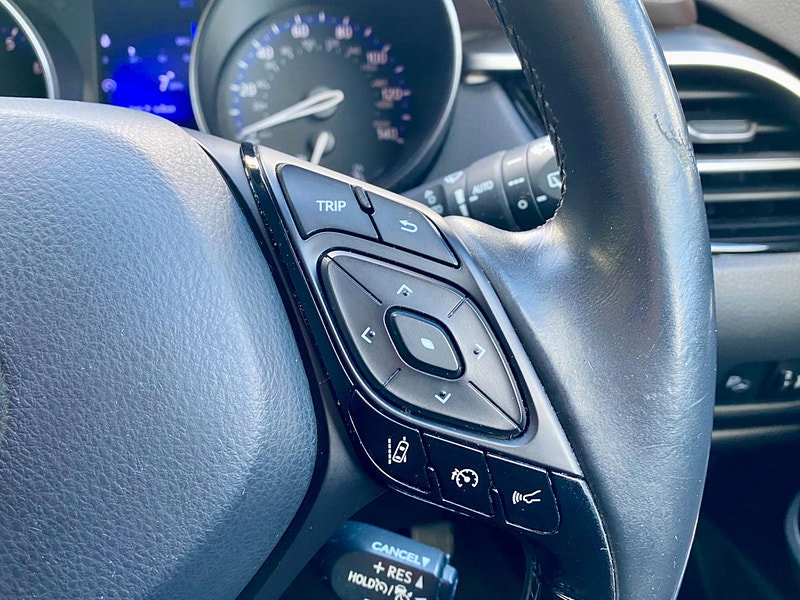 Toyota C-HR 1.2 VVT-i Excel Euro 6 (s/s) 5dr