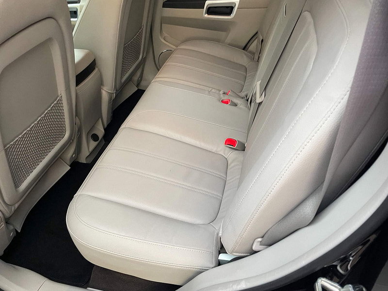 Vauxhall Antara 2.2 CDTi SE Auto 4WD Euro 5 5dr (SNav)