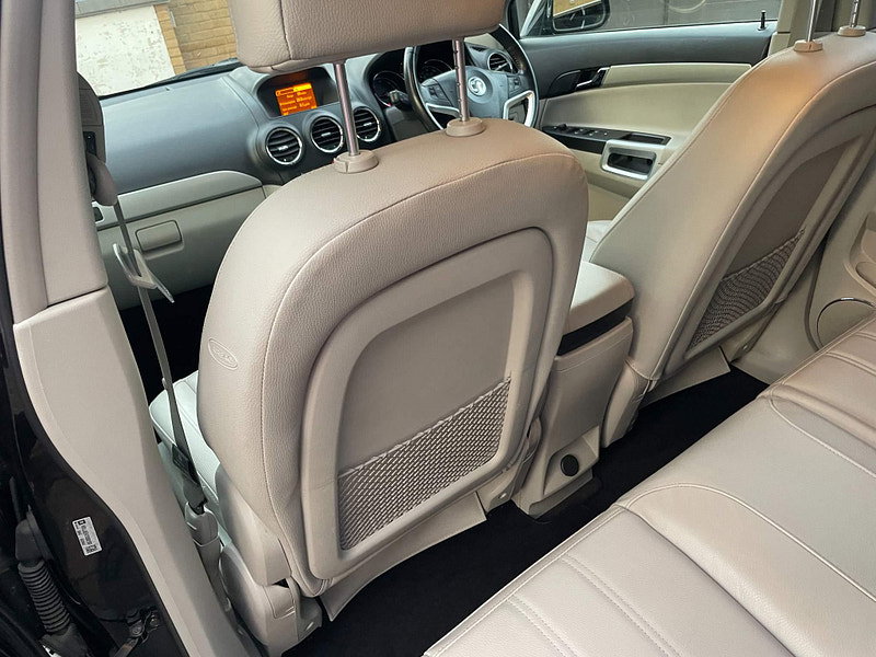 Vauxhall Antara 2.2 CDTi SE Auto 4WD Euro 5 5dr (SNav)