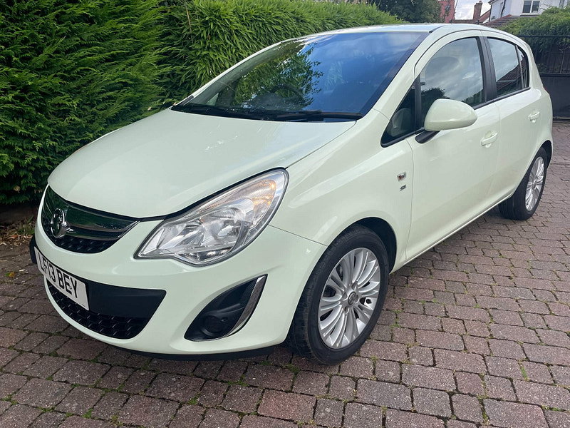 Vauxhall Corsa 1.2i ecoFLEX 16V SE Euro 5 (s/s) 5dr