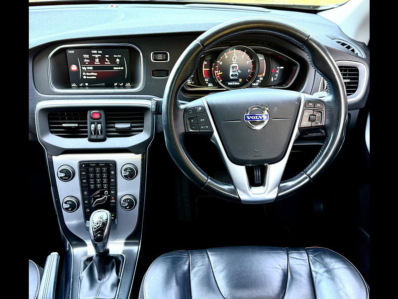 Volvo V40 1.6 T4 Ocean Race Auto Euro 6 (s/s) 5dr
