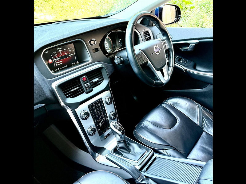 Volvo V40 1.6 T4 Ocean Race Auto Euro 6 (s/s) 5dr