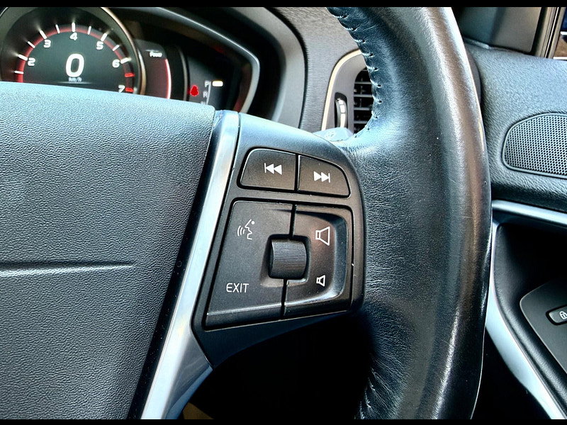 Volvo V40 1.6 T4 Ocean Race Auto Euro 6 (s/s) 5dr