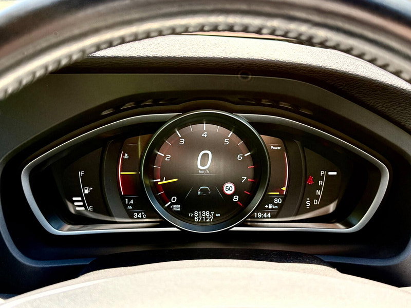 Volvo V40 1.6 T4 Ocean Race Auto Euro 6 (s/s) 5dr