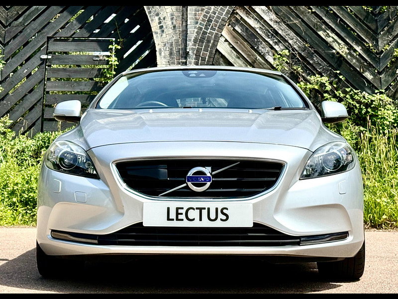 Volvo V40 1.6 T4 SE Euro 5 (s/s) 5dr