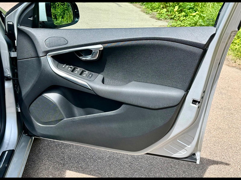 Volvo V40 1.6 T4 SE Euro 5 (s/s) 5dr