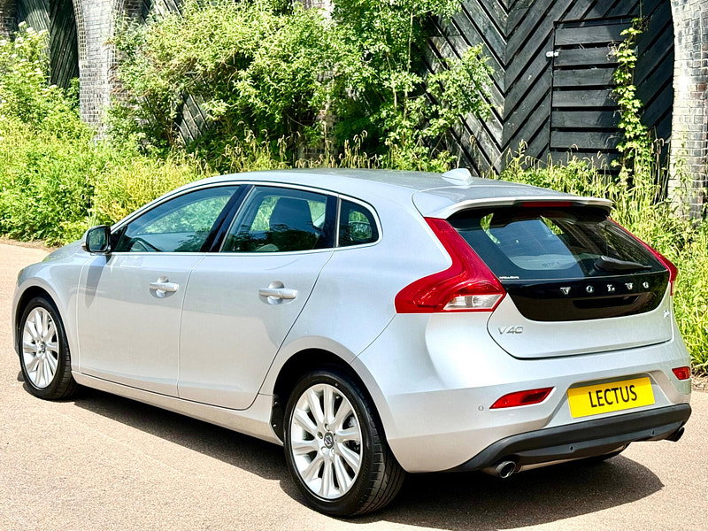 Volvo V40 1.6 T4 SE Euro 5 (s/s) 5dr
