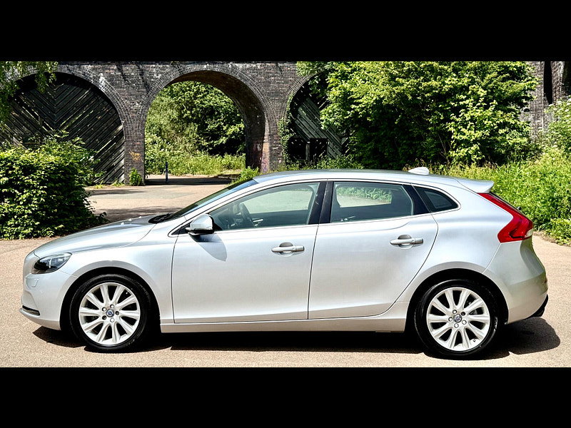 Volvo V40 1.6 T4 SE Euro 5 (s/s) 5dr