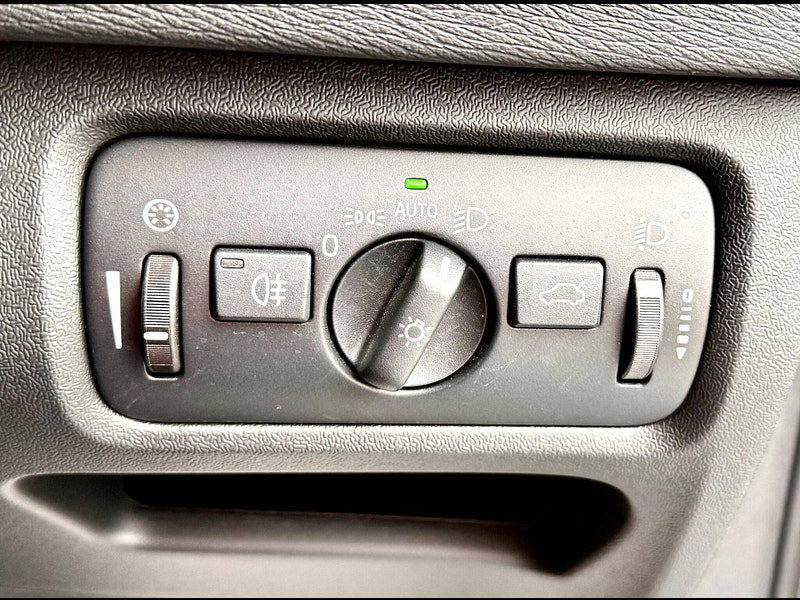 Volvo V40 1.6 T4 SE Powershift Euro 5 (s/s) 5dr
