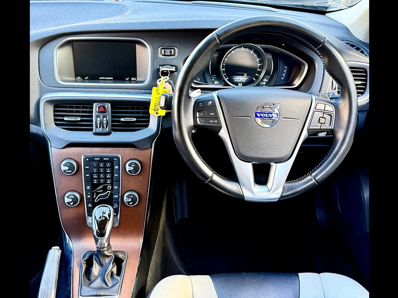 Volvo V40 Cross Country 