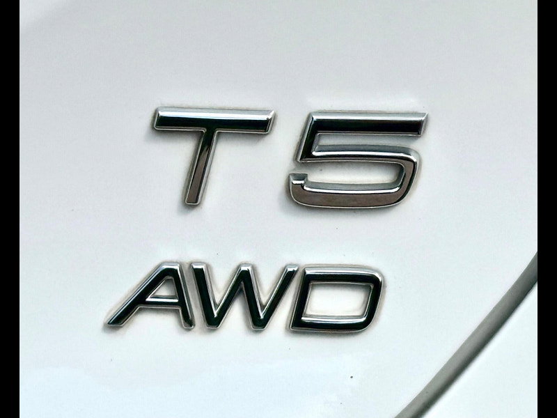 Volvo V40 Cross Country 2.0 T5 Lux Nav Auto AWD Euro 6 (s/s) 5dr