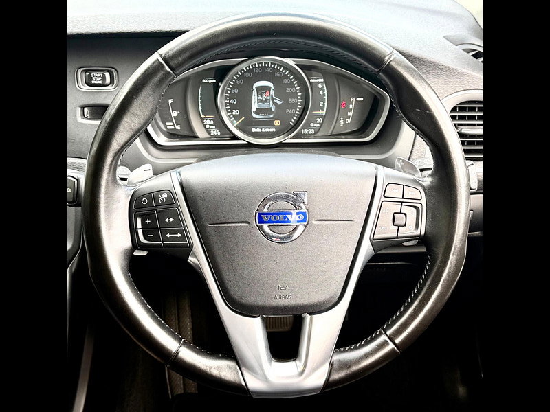 Volvo V40 Cross Country 2.0 T5 Lux Nav Auto AWD Euro 6 (s/s) 5dr