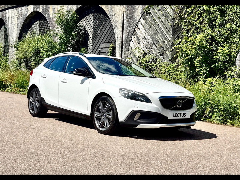 Volvo V40 Cross Country 2.0 T5 Lux Nav Auto AWD Euro 6 (s/s) 5dr