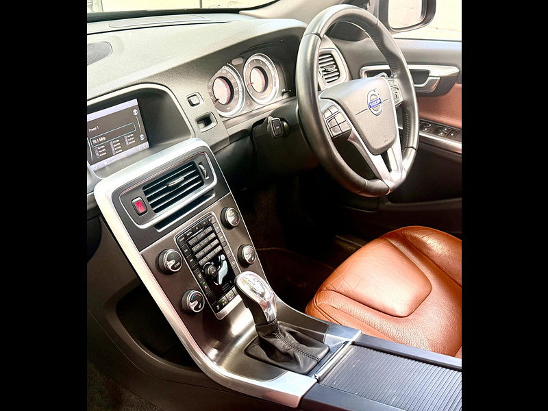 Volvo V60 1.6 T4 SE Powershift Euro 5 5dr