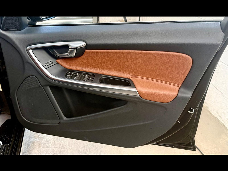 Volvo V60 1.6 T4 SE Powershift Euro 5 5dr