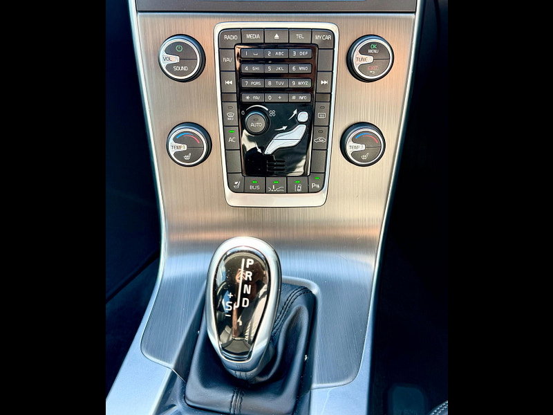 Volvo V60 1.6 T4 SE Powershift 5dr