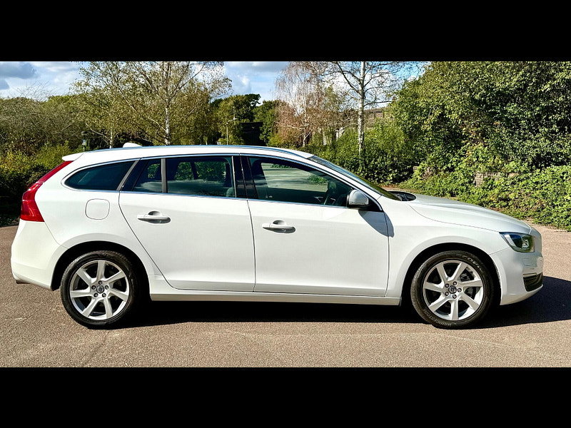 Volvo V60 1.6 T4 SE Powershift 5dr
