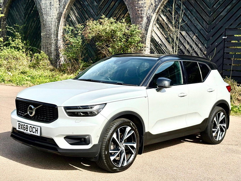 Volvo XC40 2.0 D4 R-Design Auto AWD Euro 6 (s/s) 5dr