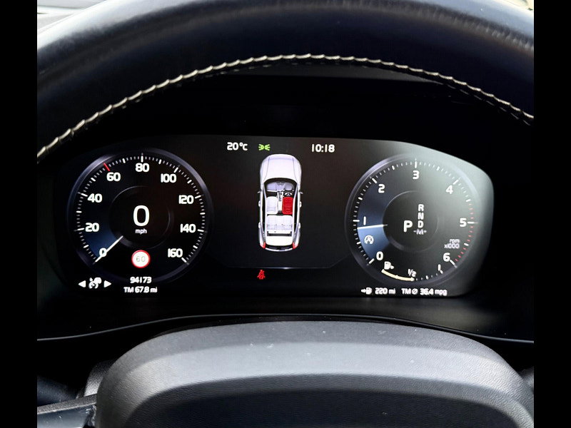 Volvo XC40 2.0 D4 R-Design Auto AWD Euro 6 (s/s) 5dr