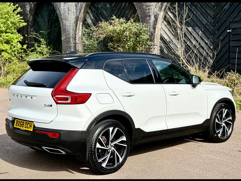 Volvo XC40 2.0 D4 R-Design Auto AWD Euro 6 (s/s) 5dr