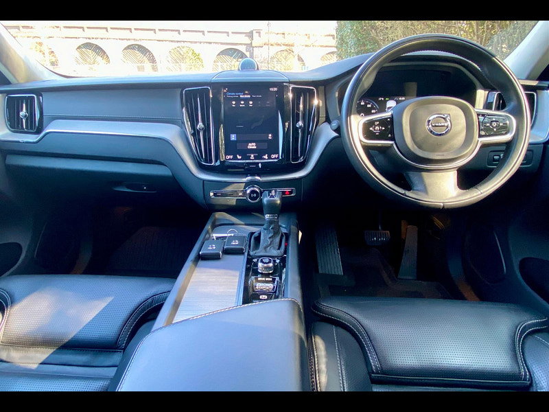Volvo XC60 2.0 T5 Inscription Pro Auto AWD Euro 6 (s/s) 5dr