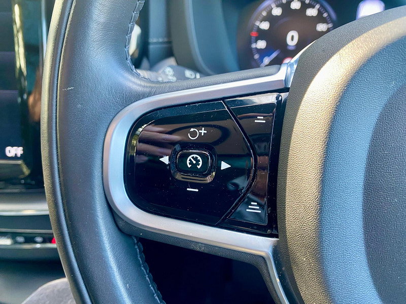 Volvo XC60 2.0 T5 Inscription Pro Auto AWD Euro 6 (s/s) 5dr