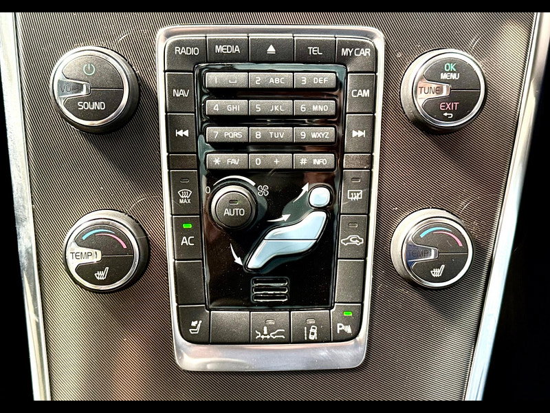 Volvo XC60 2.0 T5 R-Design Powershift Euro 5 5dr