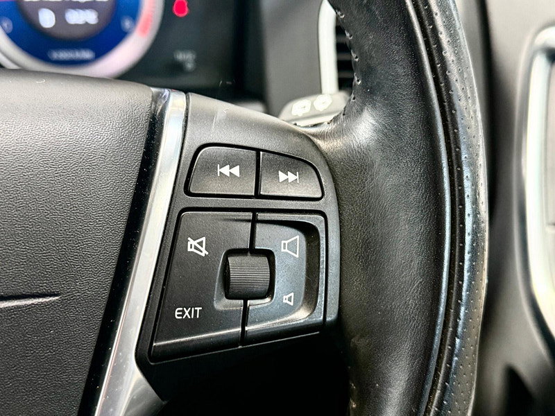 Volvo XC60 2.0 T5 R-Design Powershift Euro 5 5dr